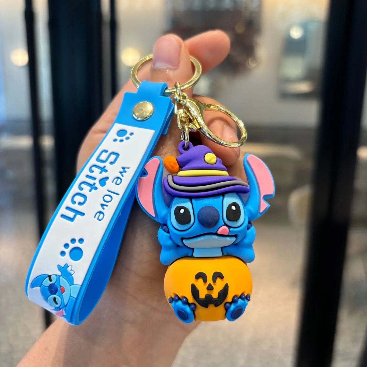 Wholesale Anime Disney Keychain Mickey Mouse Minnie Lilo & Stitch New Cartoon Keyring Key Chain Car Pendant Kids Toys Gifts