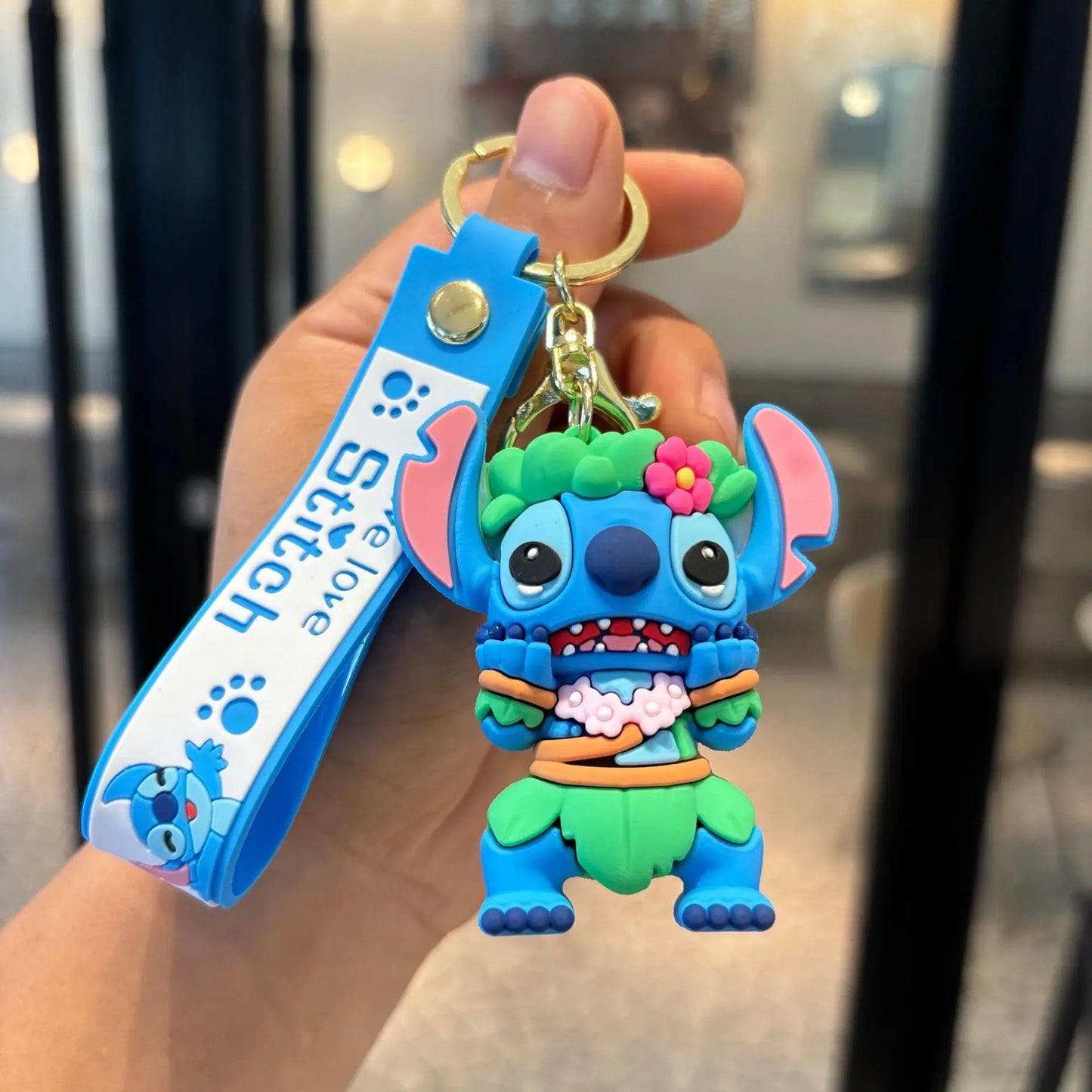 Wholesale Anime Disney Keychain Mickey Mouse Minnie Lilo & Stitch New Cartoon Keyring Key Chain Car Pendant Kids Toys Gifts