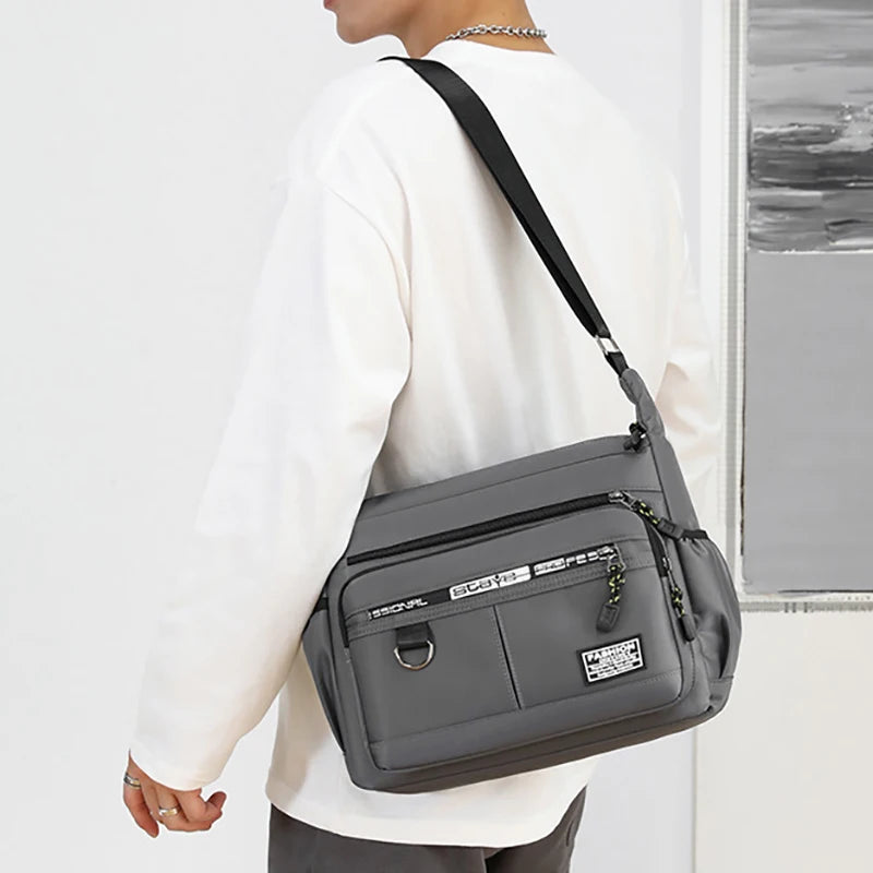 Design Oxford Shoulder Bag Large Capacity Men'S Casual Multi-Layer Pocket Fashion Single Shoulder Crossbody Luxury Messenger Bag