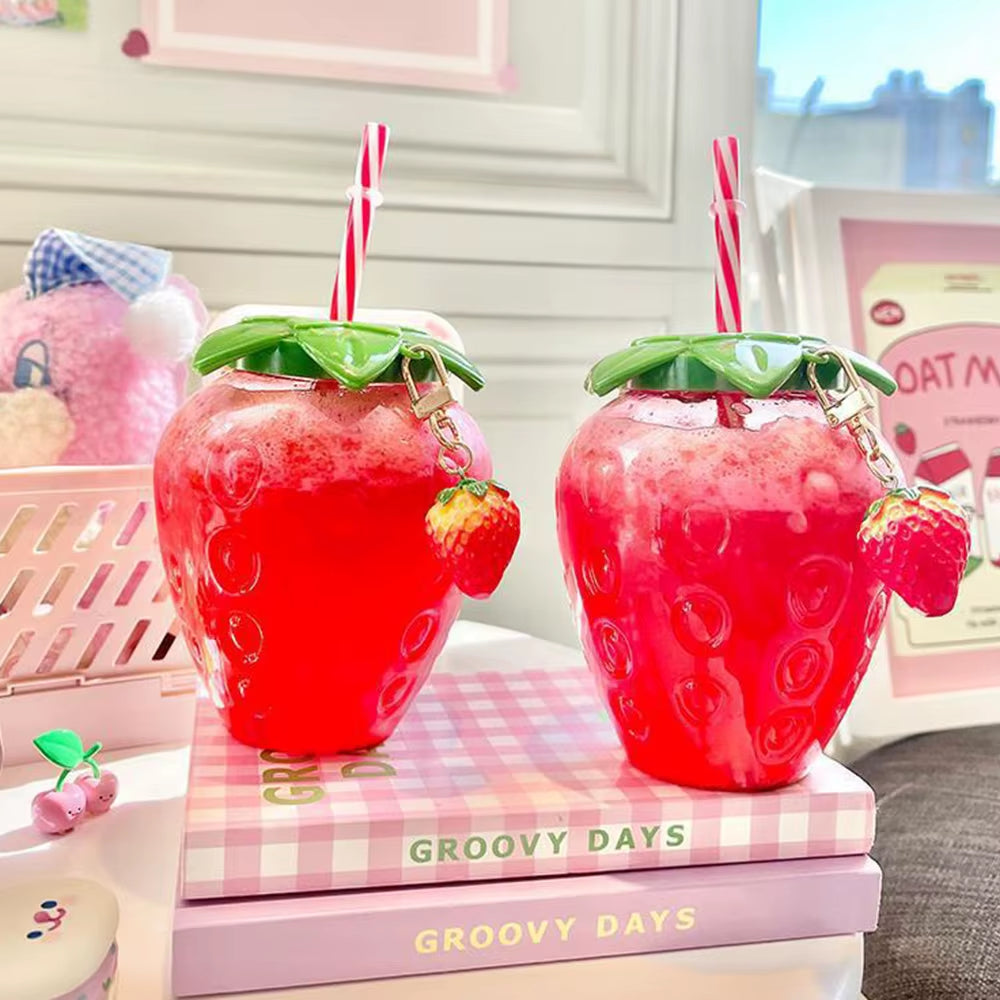 Strawberry Shape Water Cup Plastic Water Bottle with Straw Portable Drinking Bottle Juice Tea Cup Home Office Drinkware